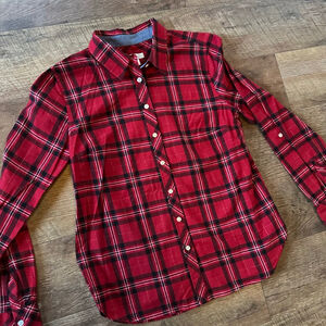 Women's Talbots Petite Red & Black Plaid Button Down Shirt MP